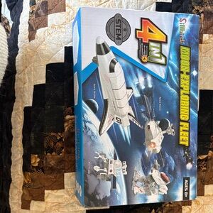 STEM 4-in-1 Space Adventure Set - White and Blue